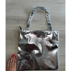 Metallic tote bag